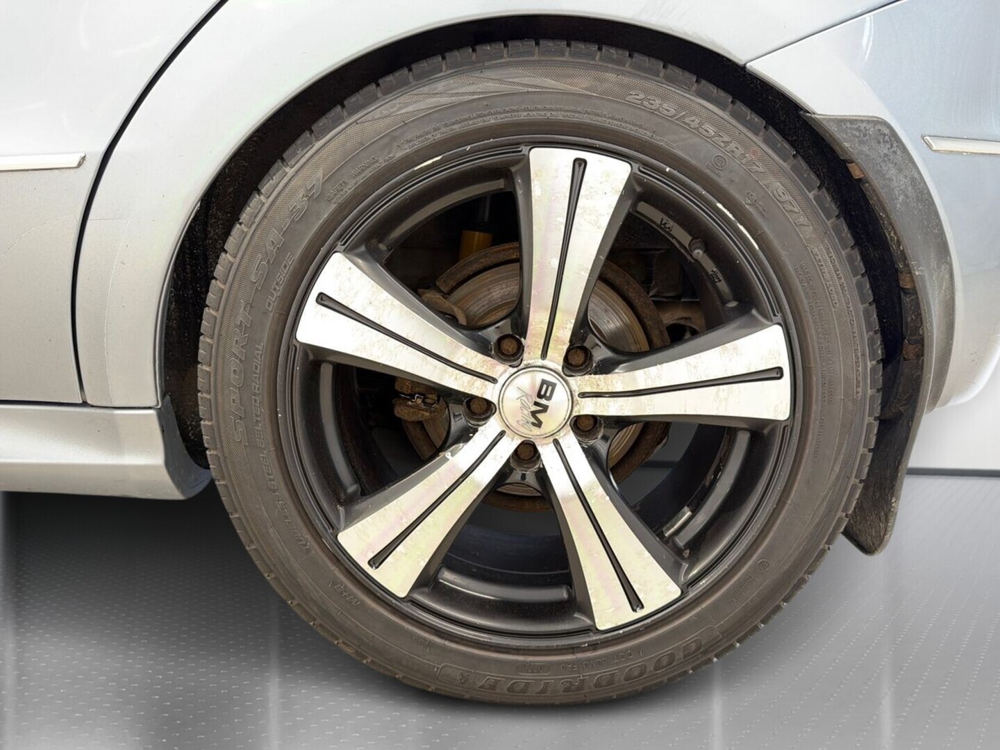 MERCEDES-BENZ A 2011