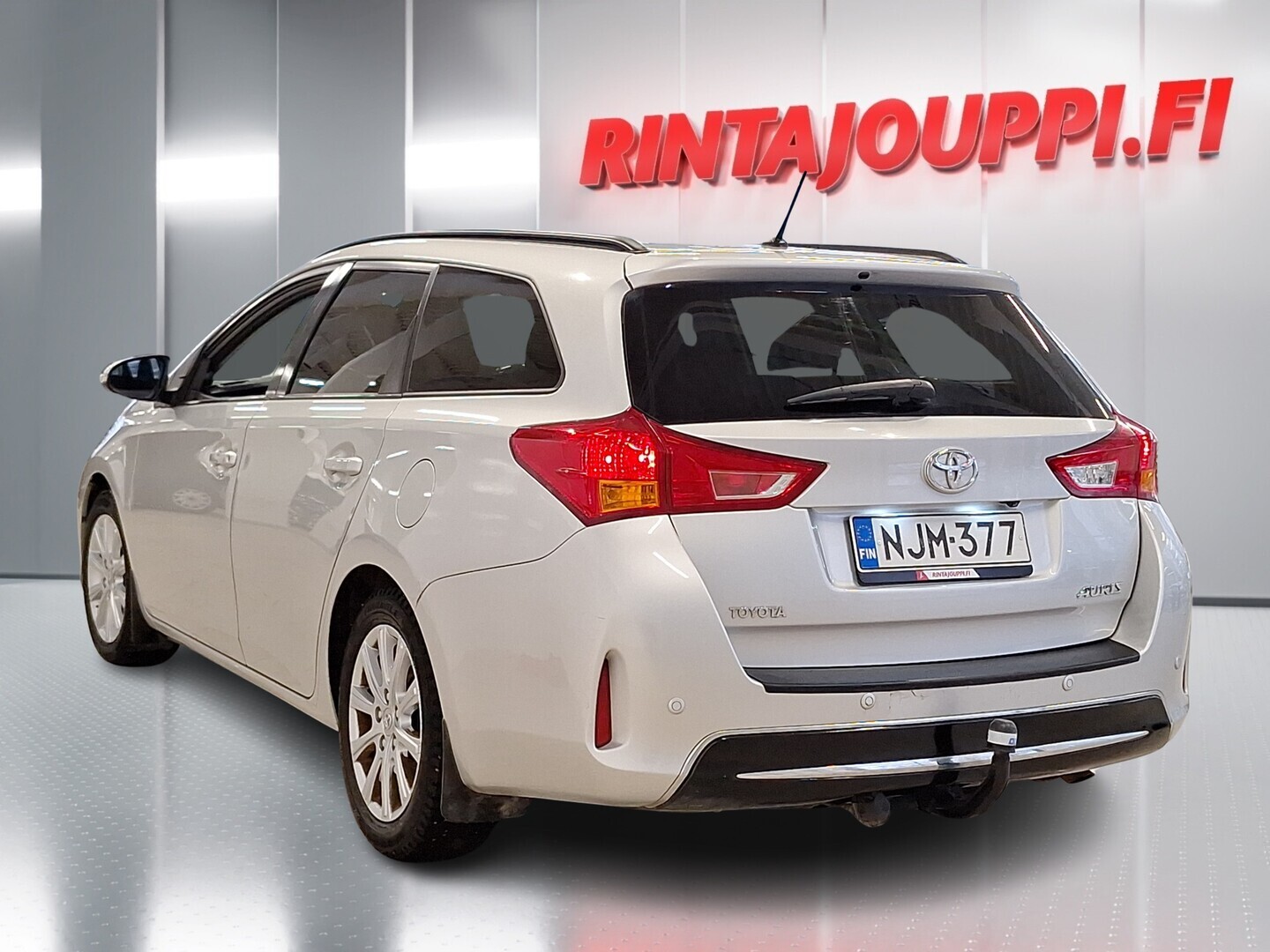 TOYOTA Auris 2015