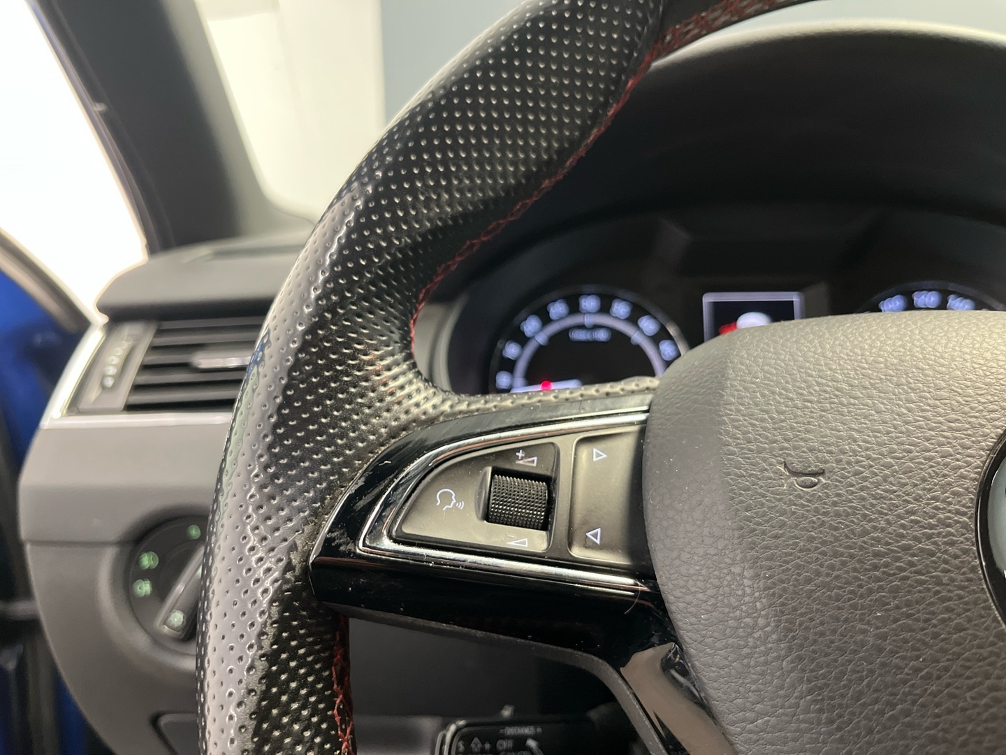 SKODA Octavia 2015