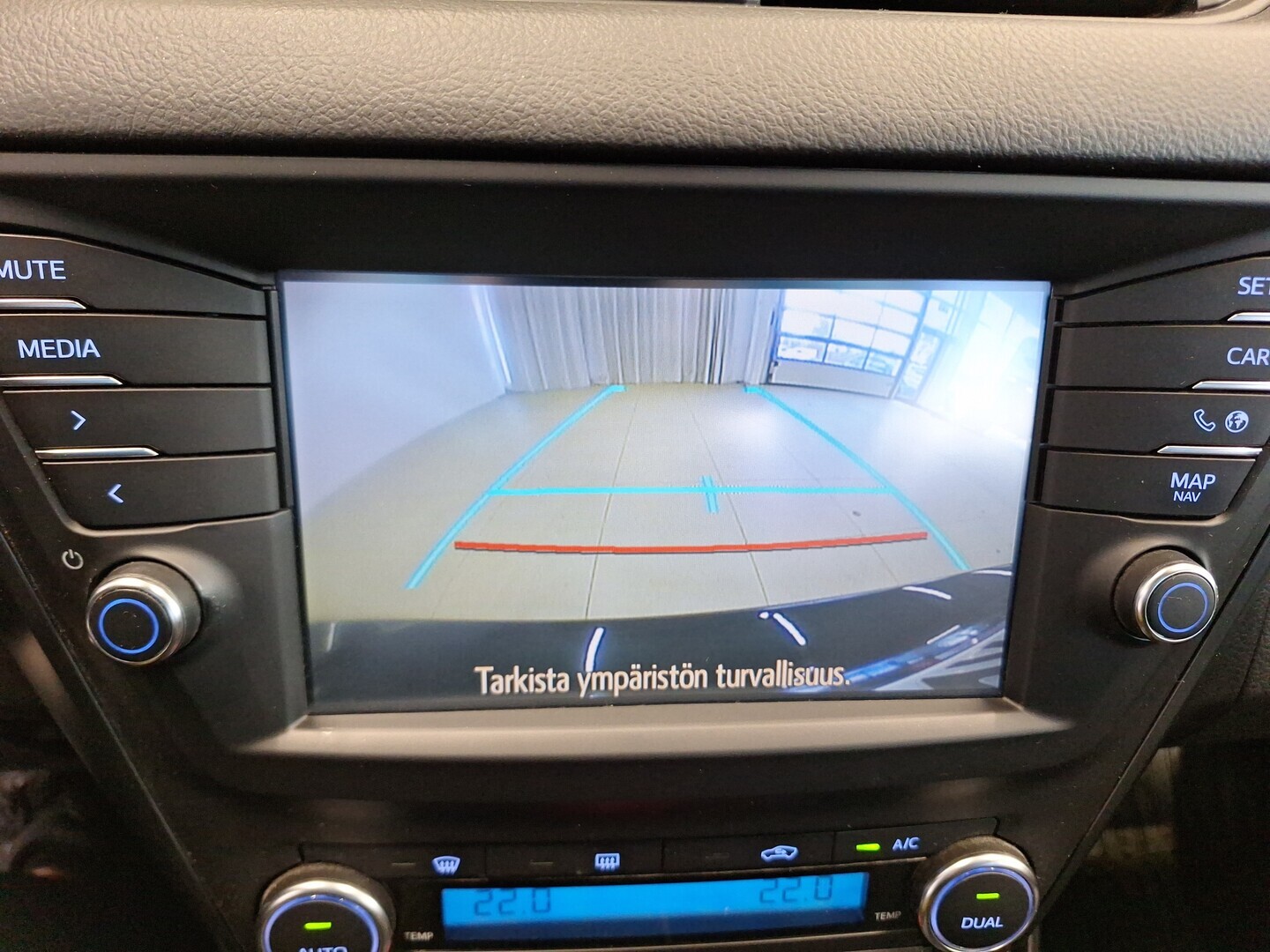 TOYOTA Avensis 2017