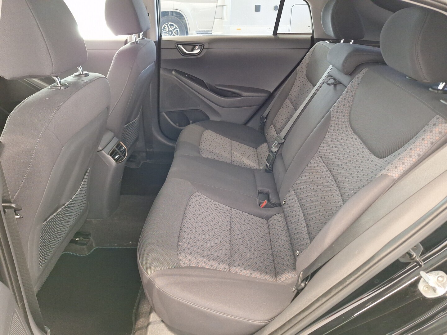 HYUNDAI IONIQ electric 2017