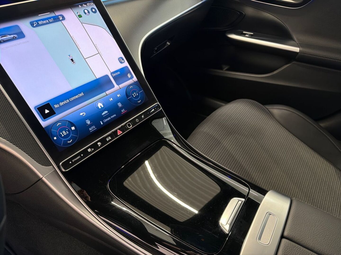 MERCEDES-BENZ C 2023