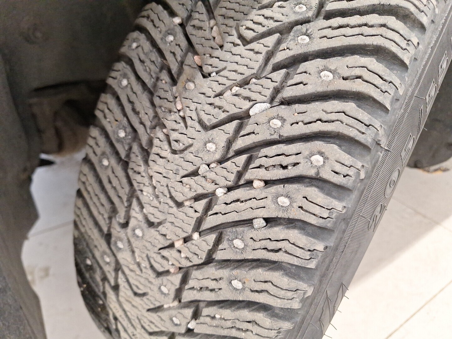 MERCEDES-BENZ C 2005