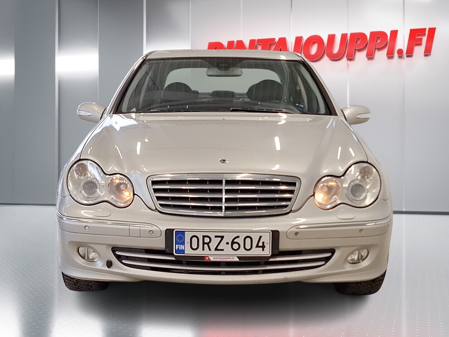 MERCEDES-BENZ C 2005