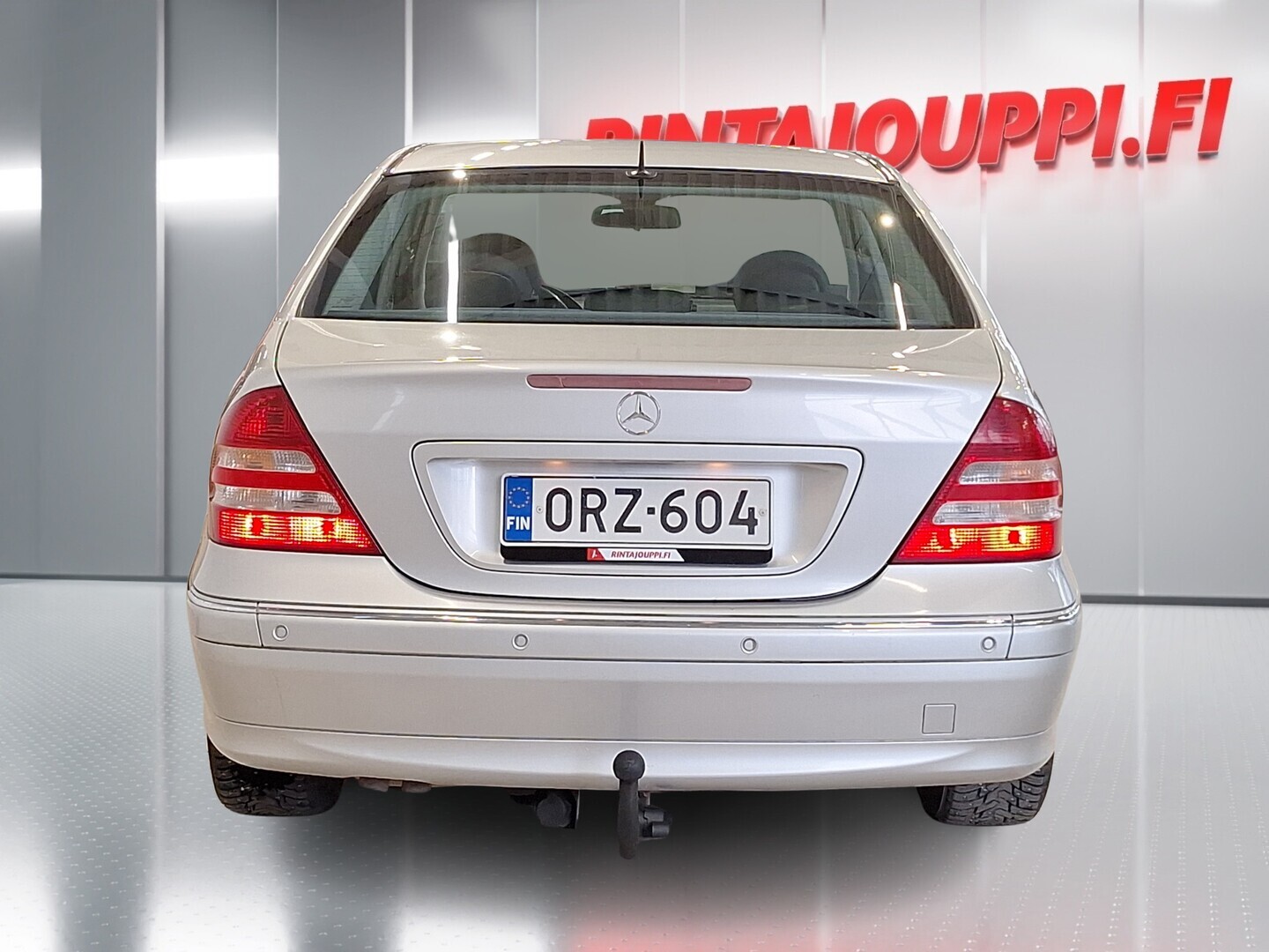 MERCEDES-BENZ C 2005