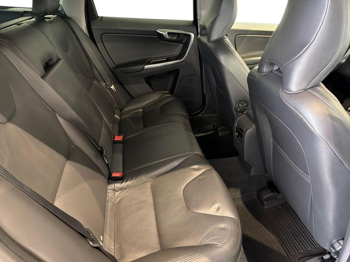 VOLVO XC60 2014