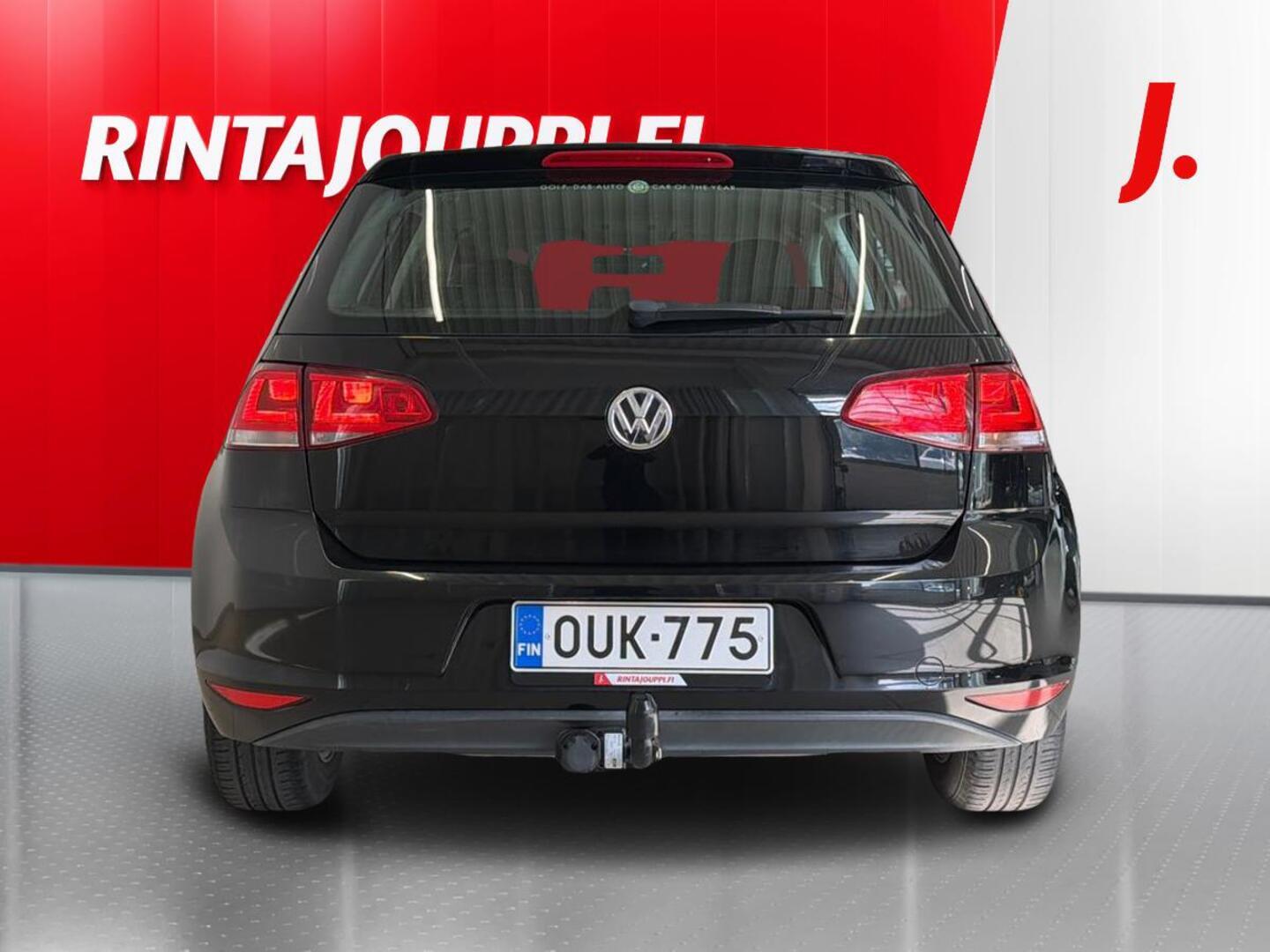 VOLKSWAGEN Golf 2014
