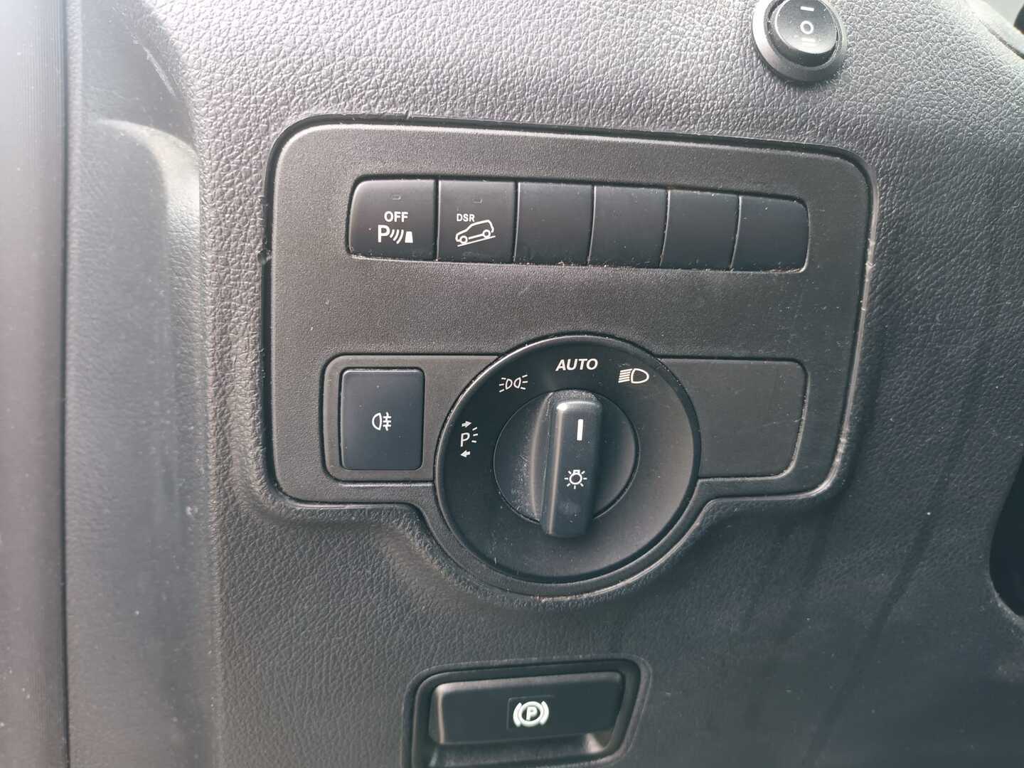 MERCEDES-BENZ Vito 2019