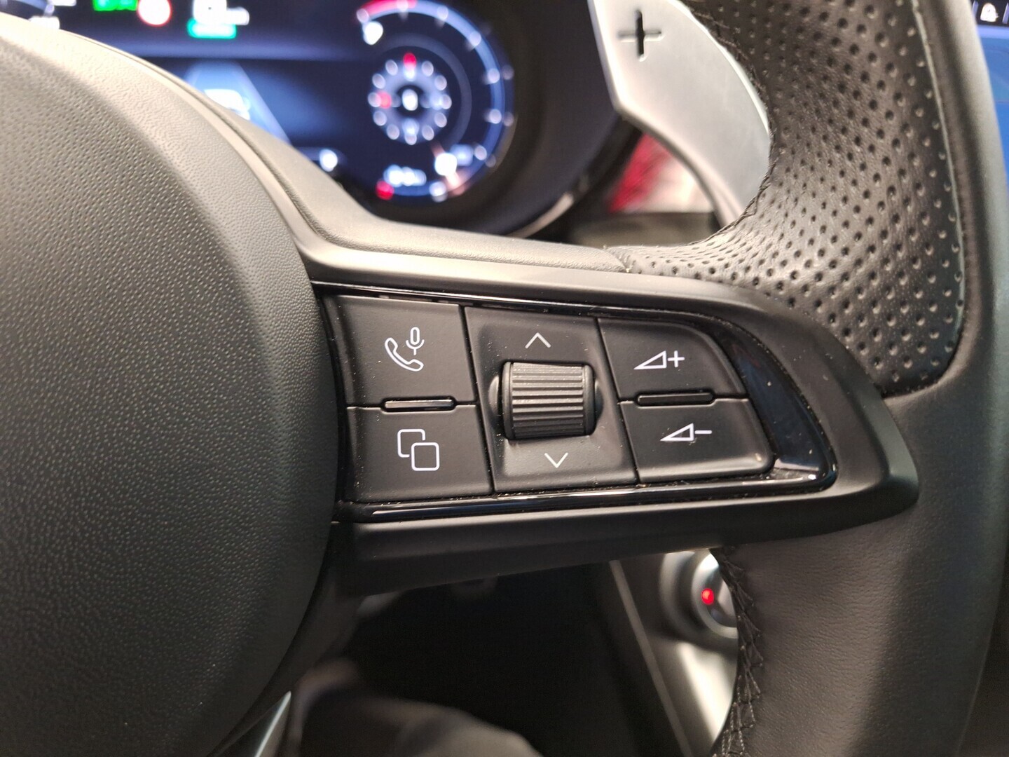 ALFA ROMEO Tonale 2023