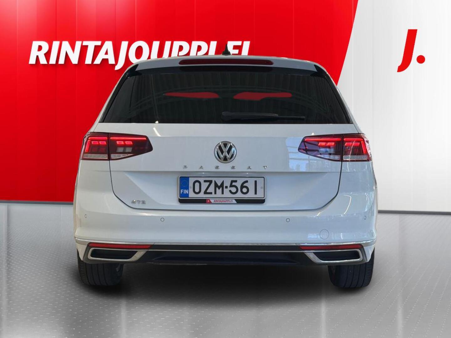 VOLKSWAGEN Passat 5