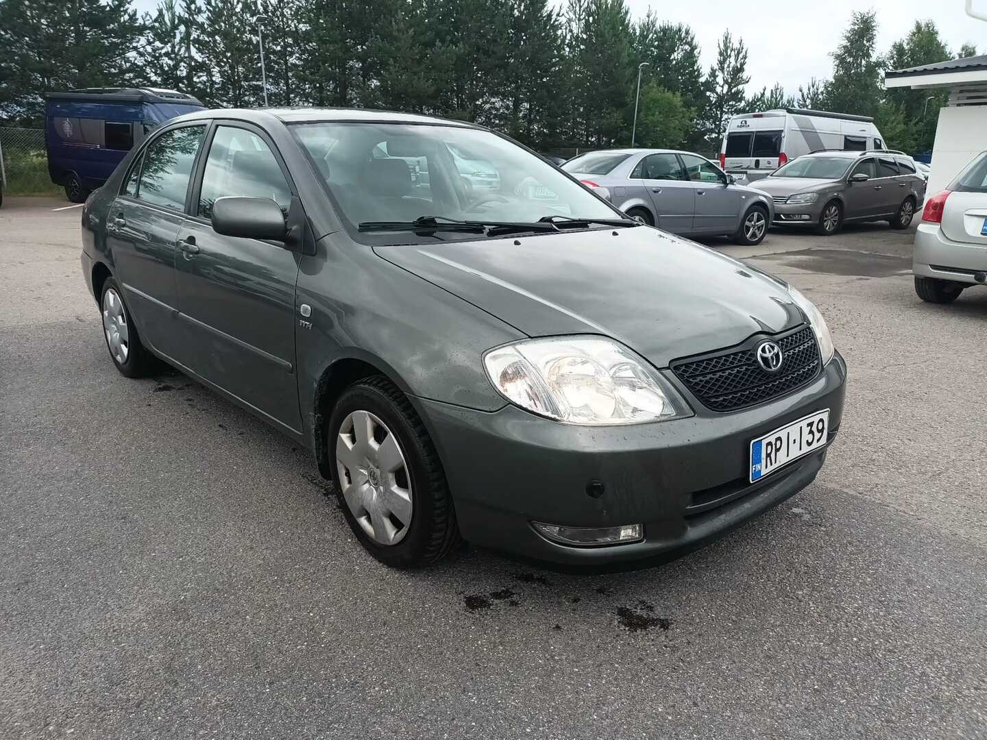 TOYOTA Corolla 2002