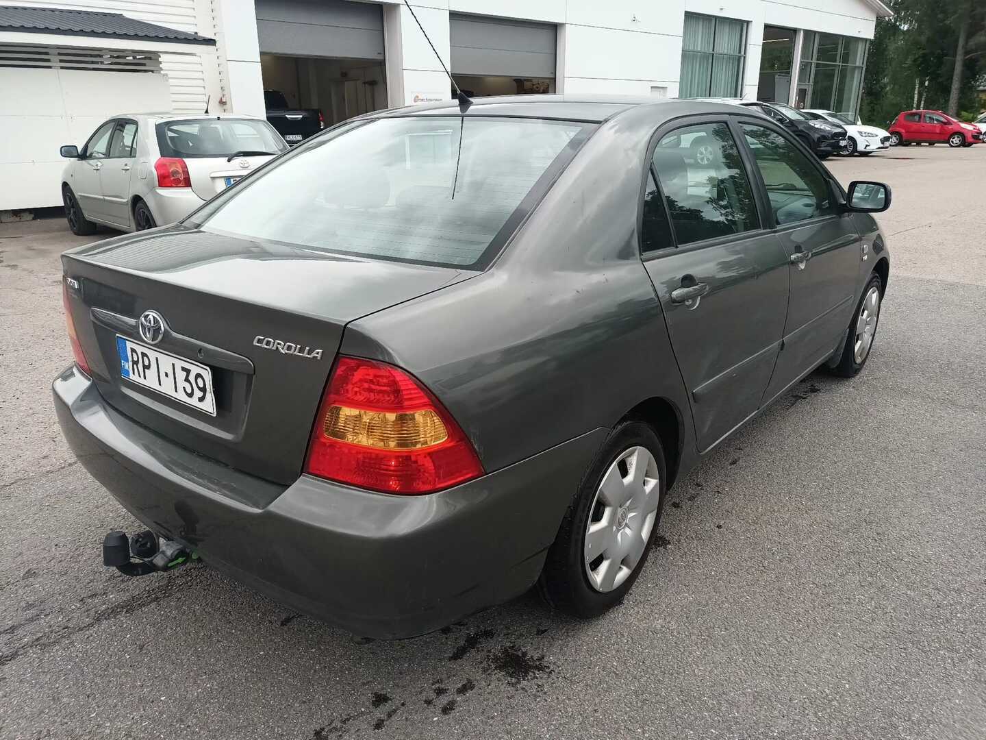 TOYOTA Corolla 2002