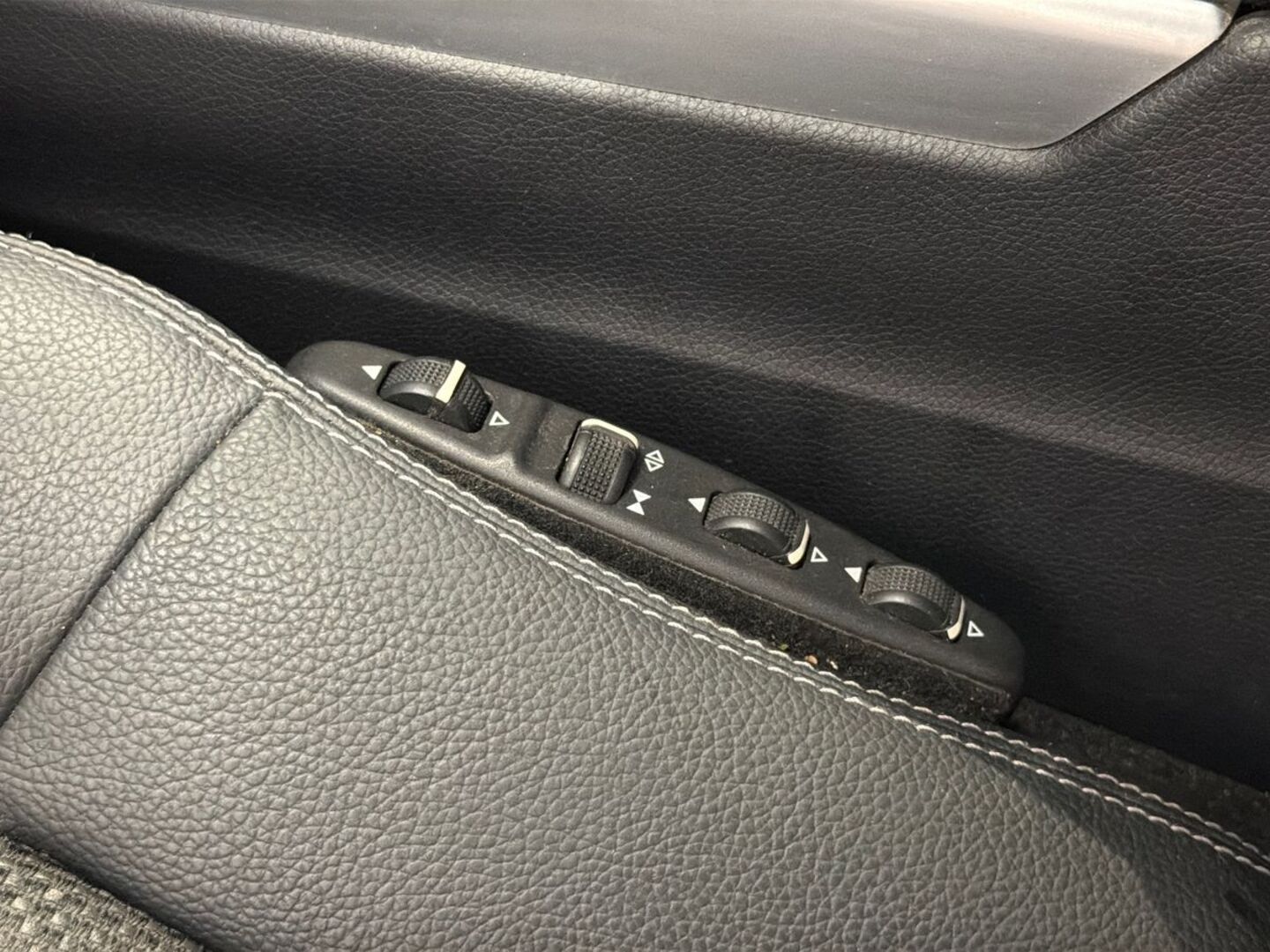 MERCEDES-BENZ E 2014