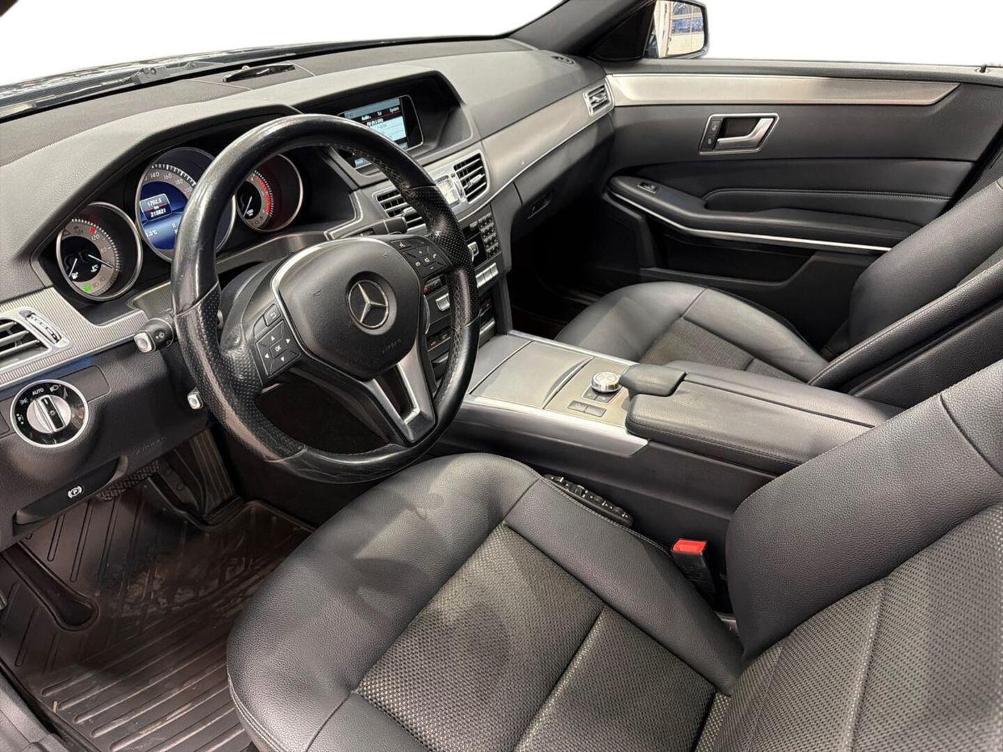 MERCEDES-BENZ E 2014