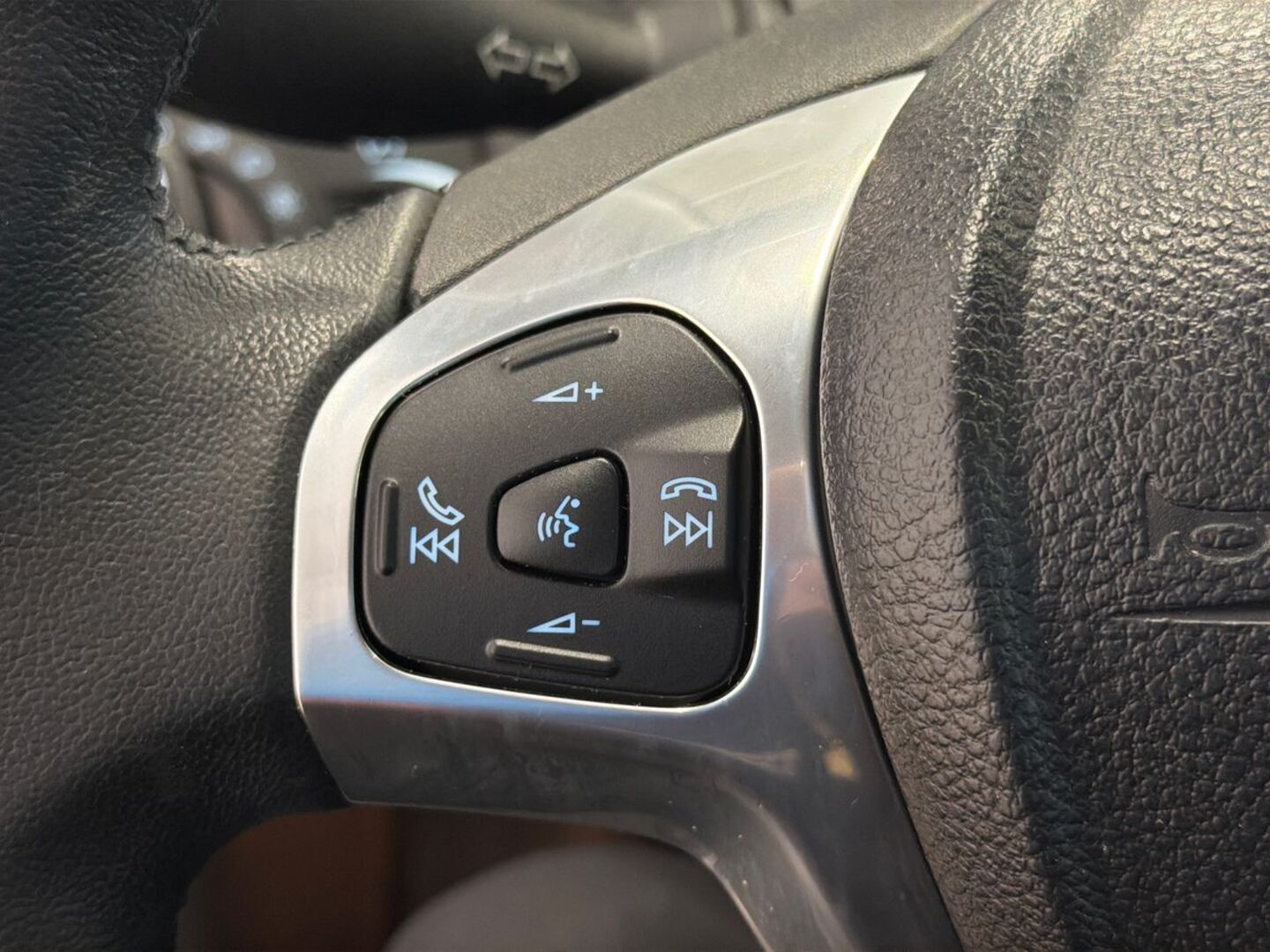 FORD Fiesta 2014