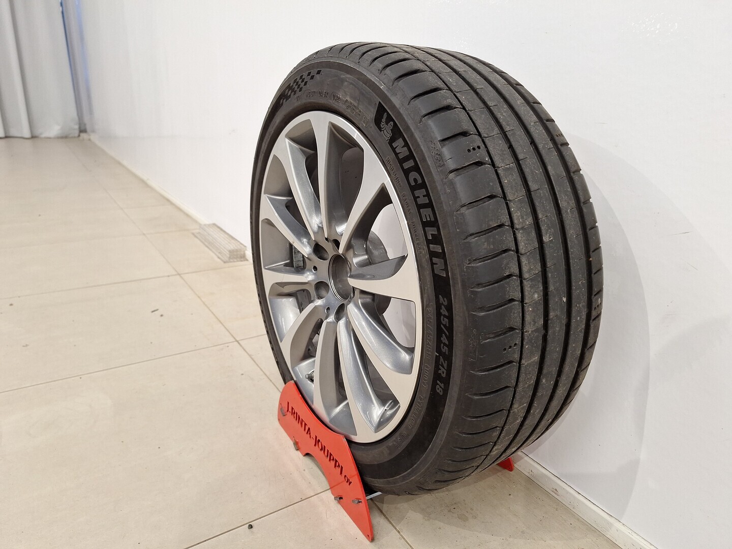 MERCEDES-BENZ S 2010