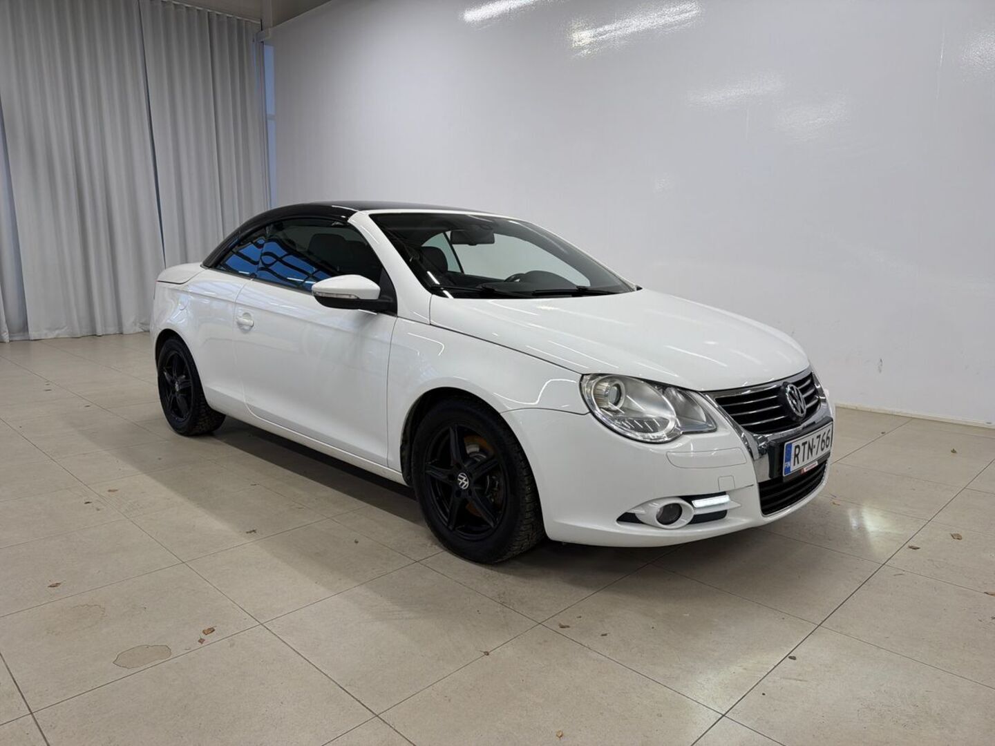 VOLKSWAGEN Eos 2009