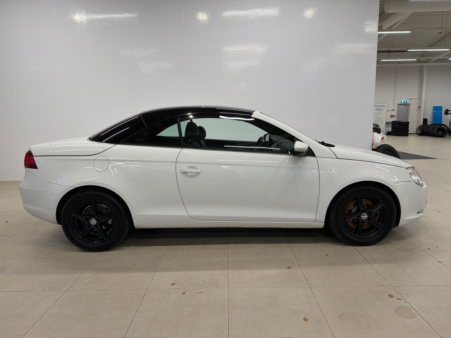 VOLKSWAGEN Eos 2009