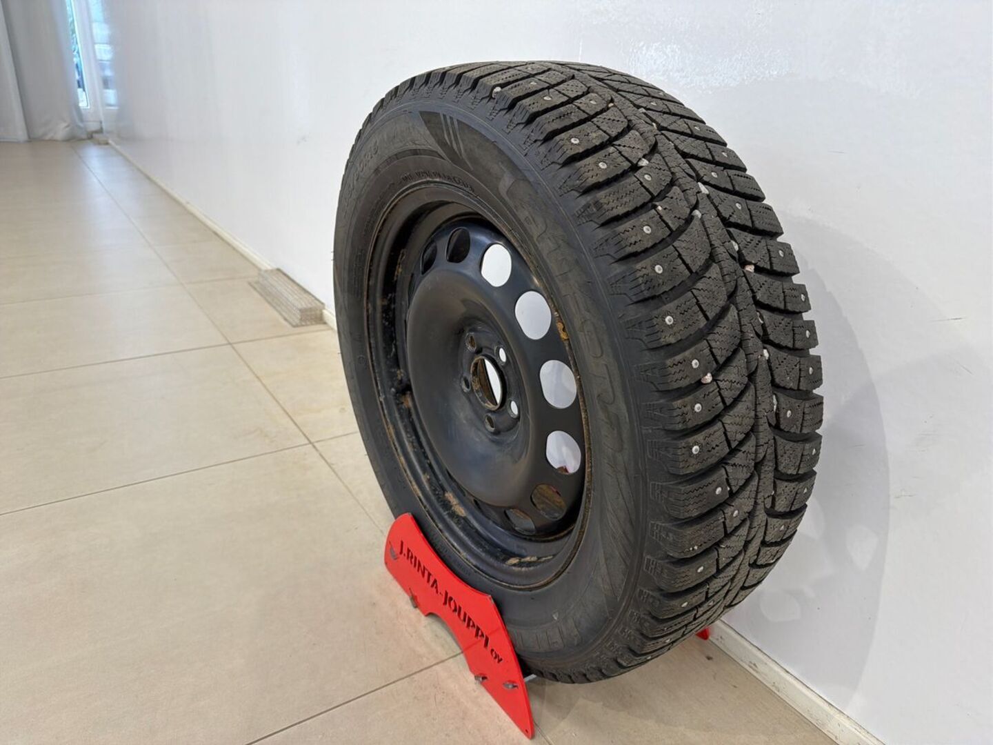 VOLKSWAGEN Taigo 19