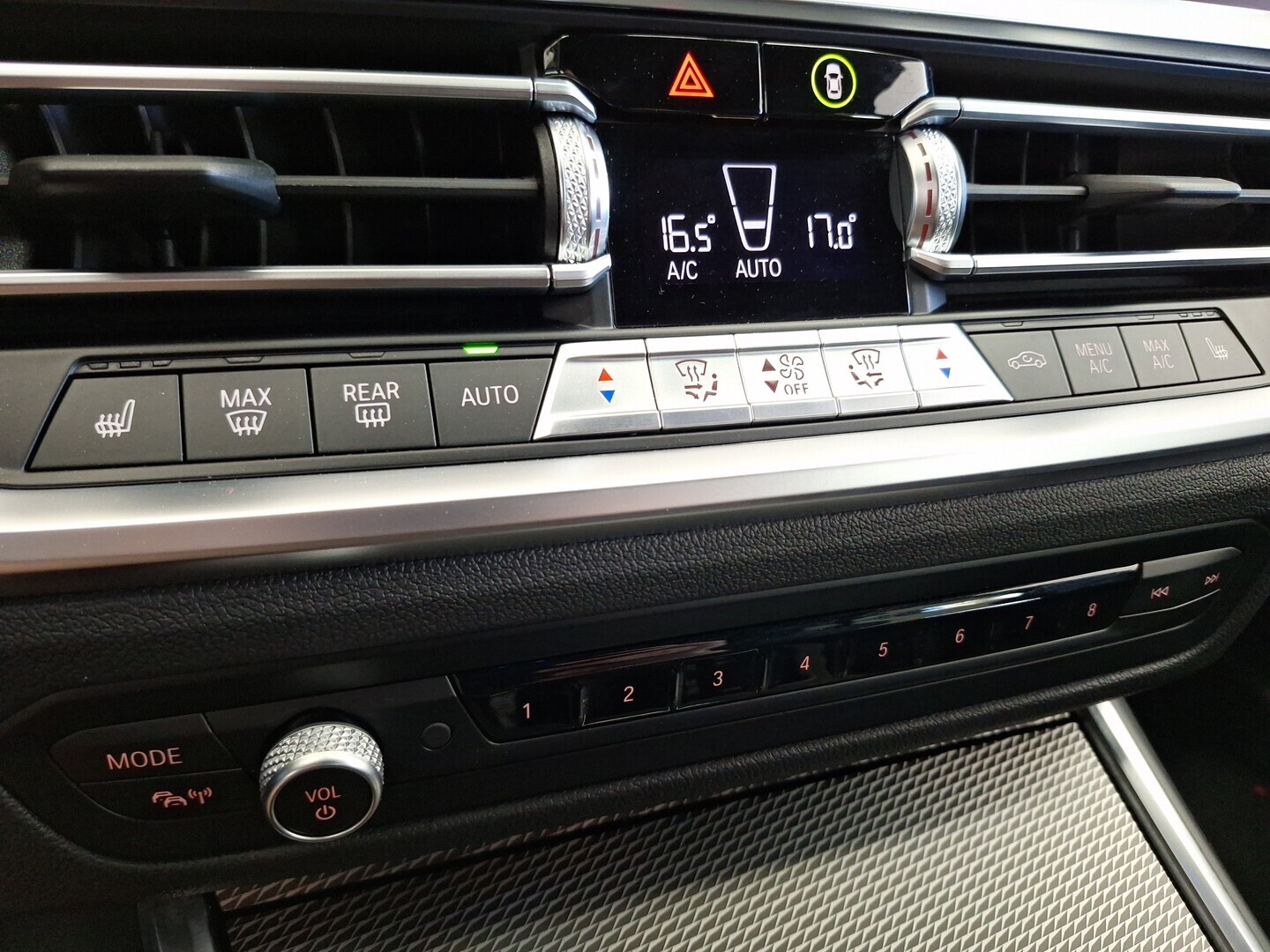 BMW 330 2021