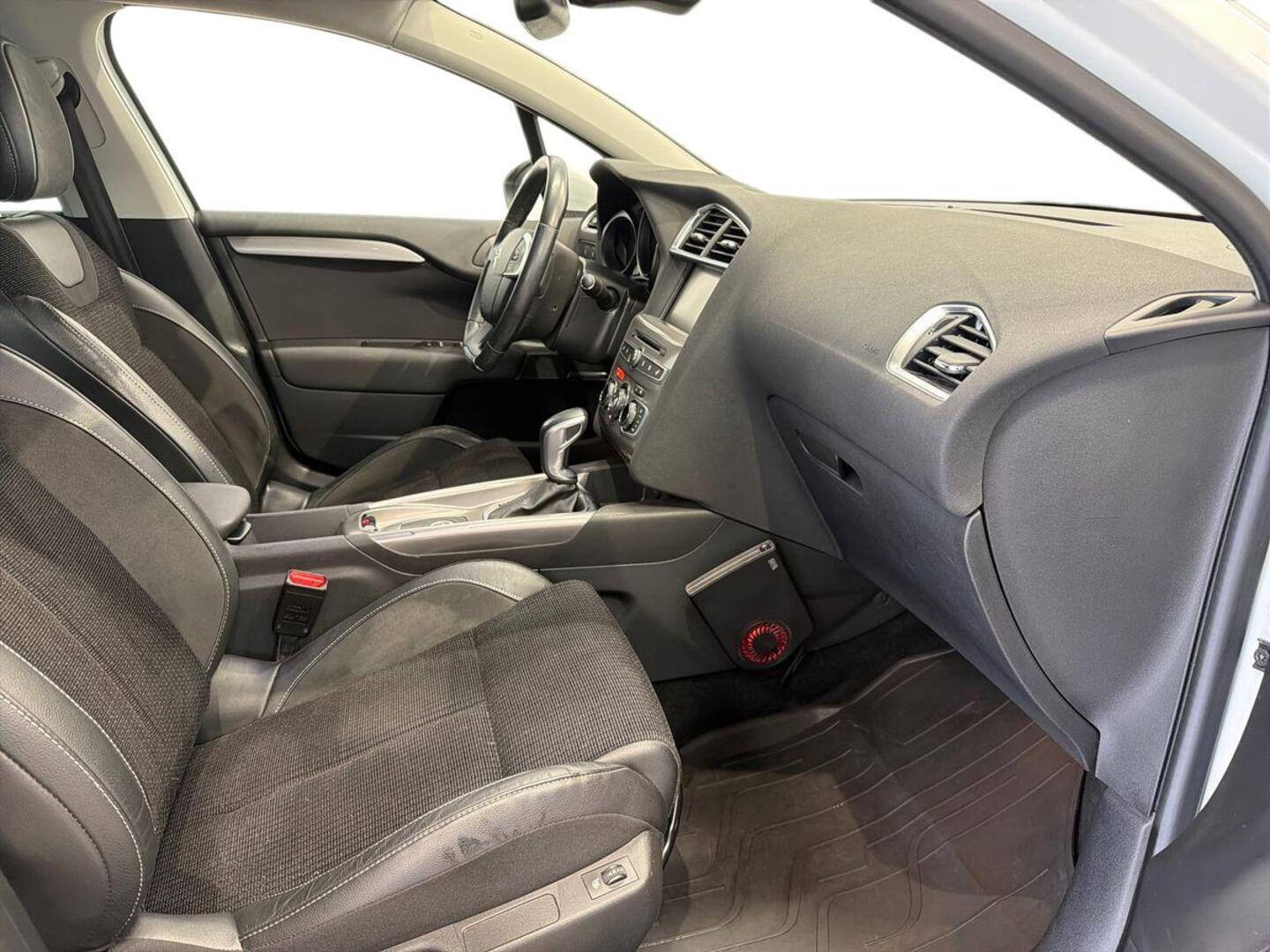 CITROEN C4 2017