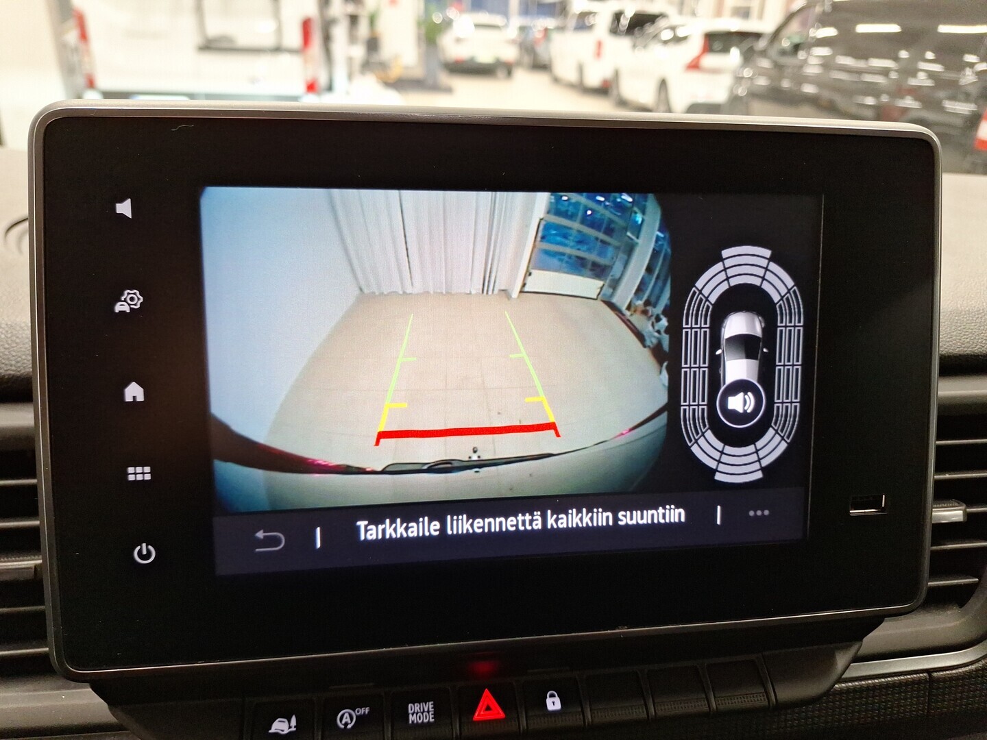 NISSAN Primastar 2024