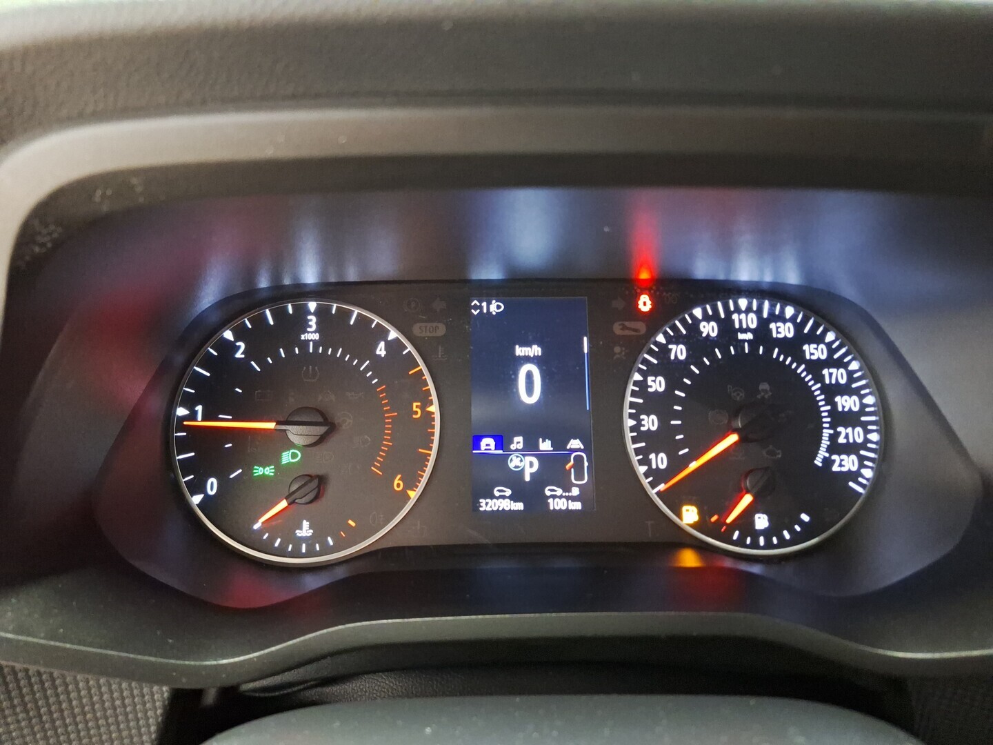 NISSAN Primastar 2024