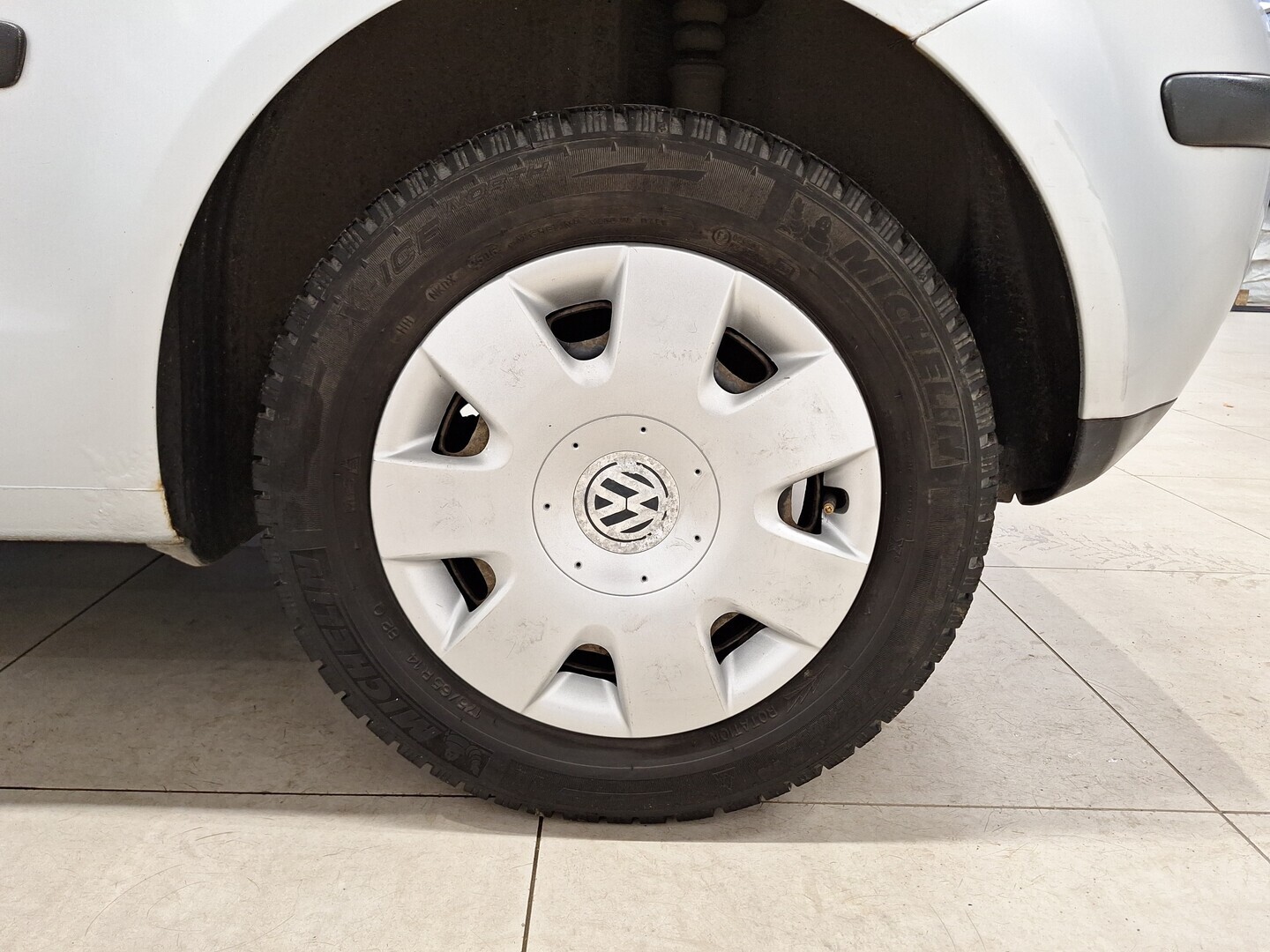 VOLKSWAGEN Polo 2006