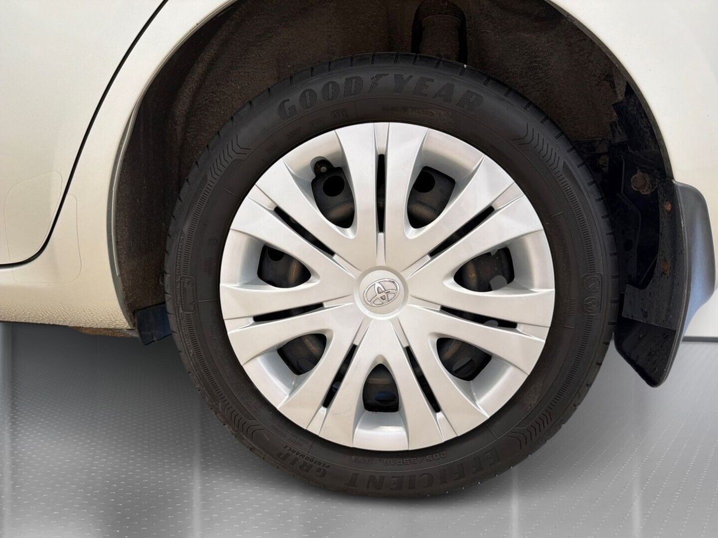 TOYOTA Auris 2008