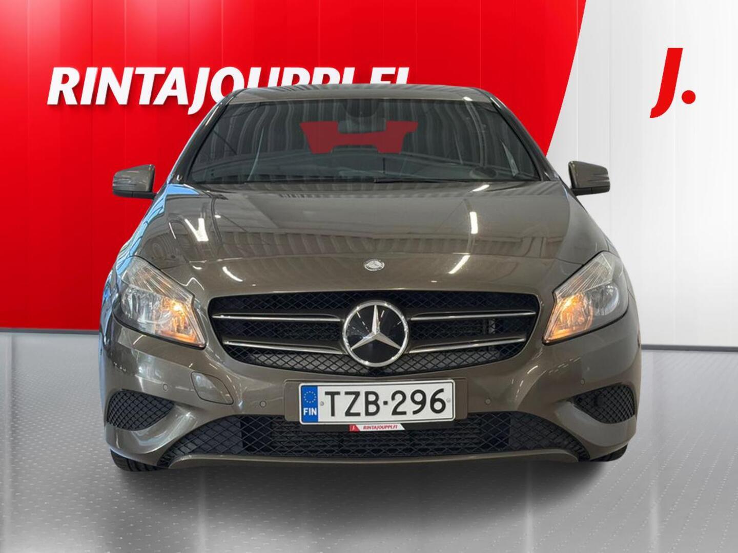 MERCEDES-BENZ A 2013