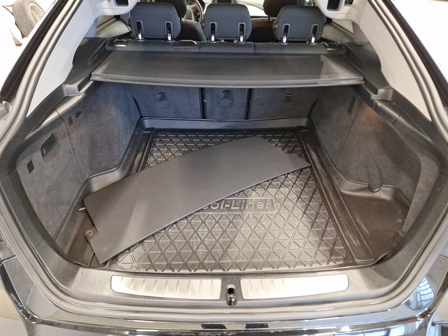 BMW 318 Gran Turismo 2014