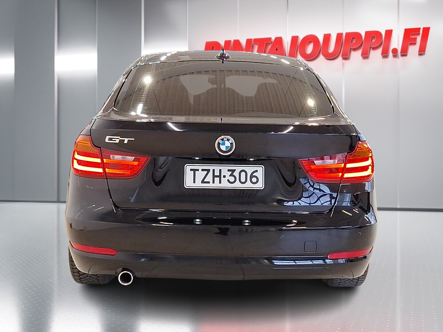 BMW 318 Gran Turismo 2014
