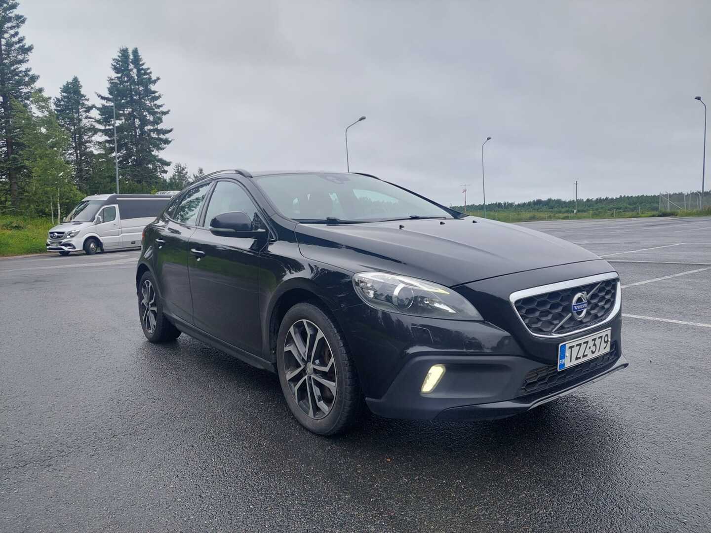 VOLVO V40 Cross Country 2015