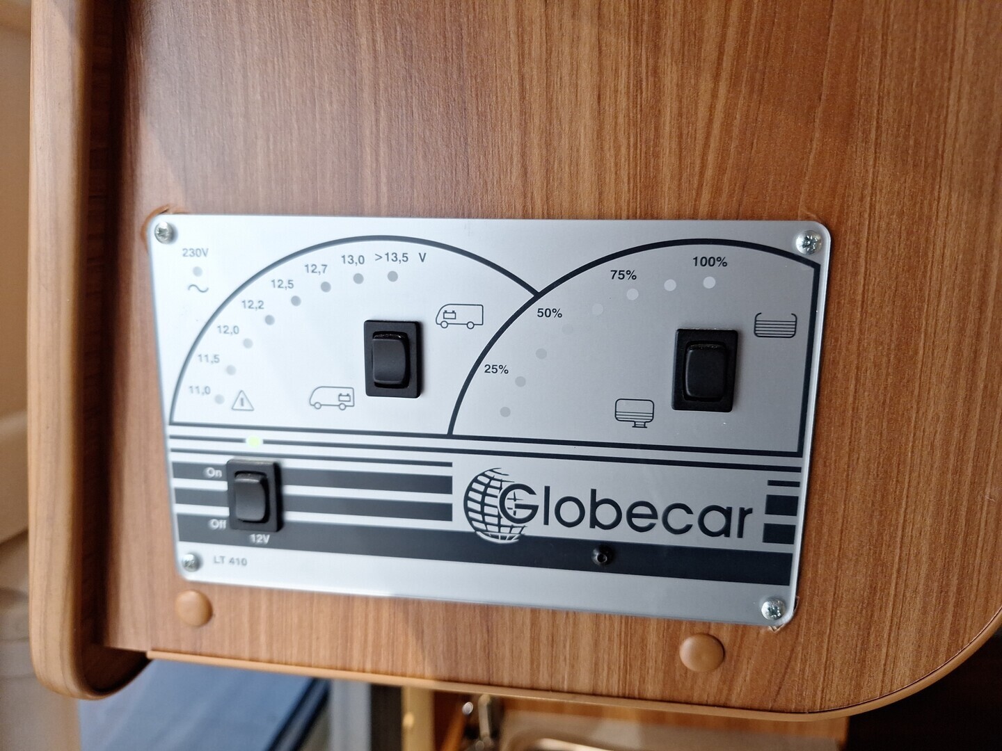 PÖSSL Globecar 2010