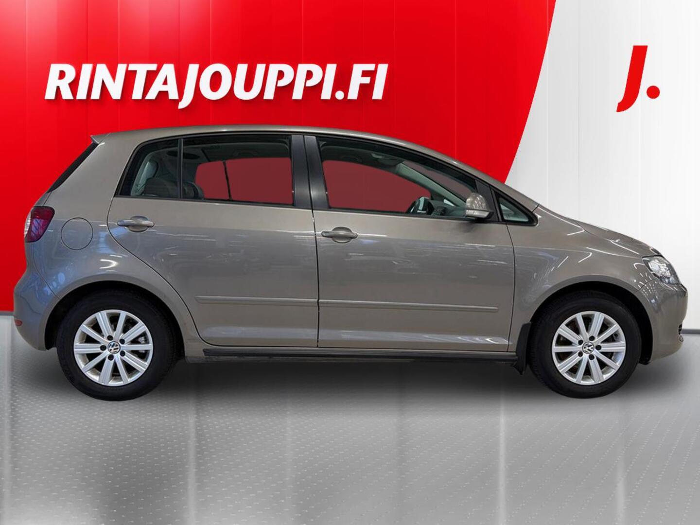VOLKSWAGEN Golf Plus 2011