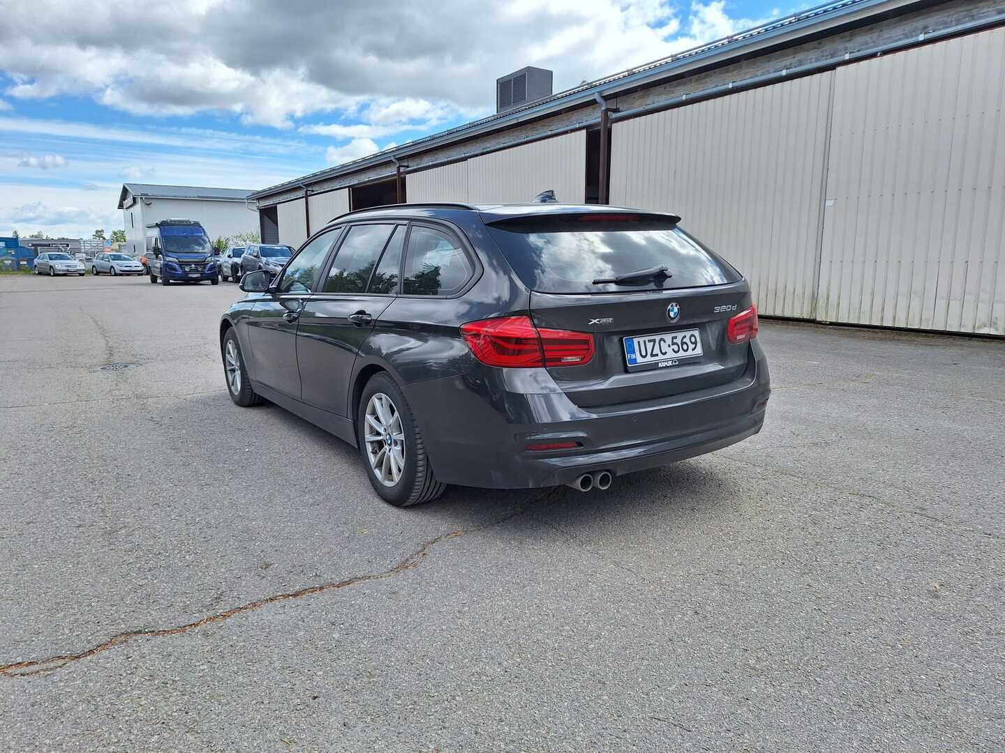 BMW 320 2016