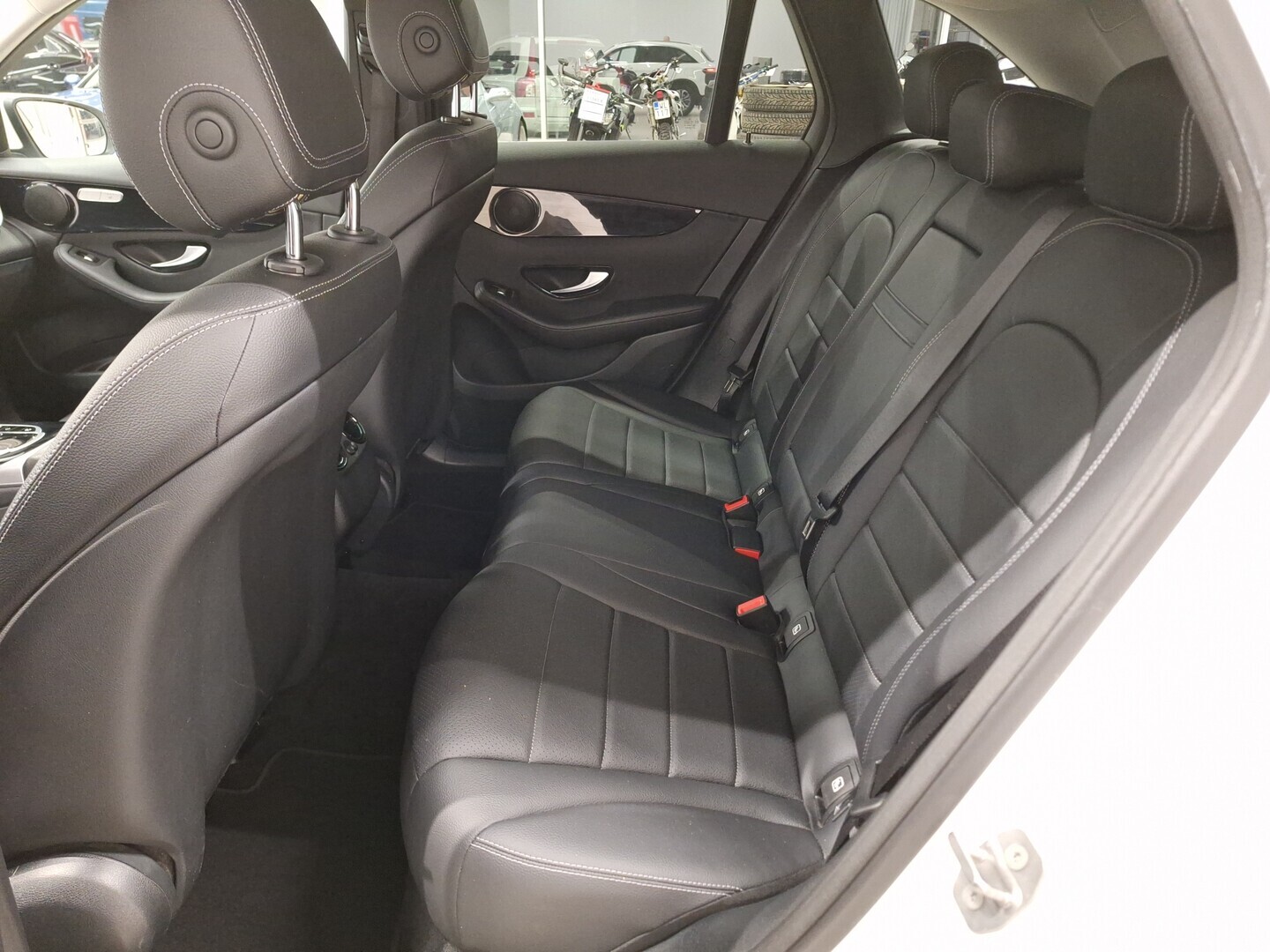 MERCEDES-BENZ GLC 2016