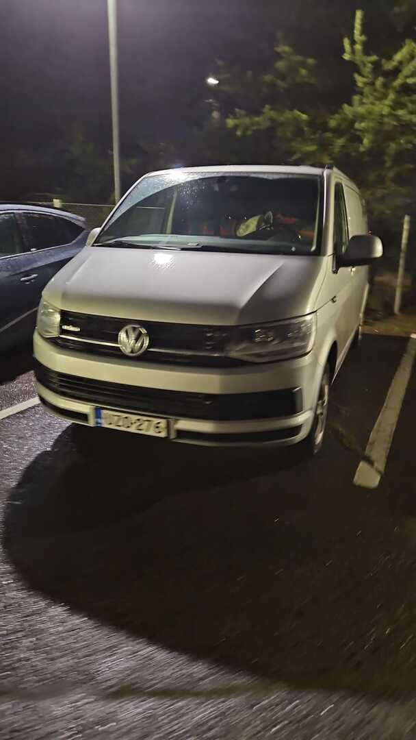VOLKSWAGEN Transporter 2017