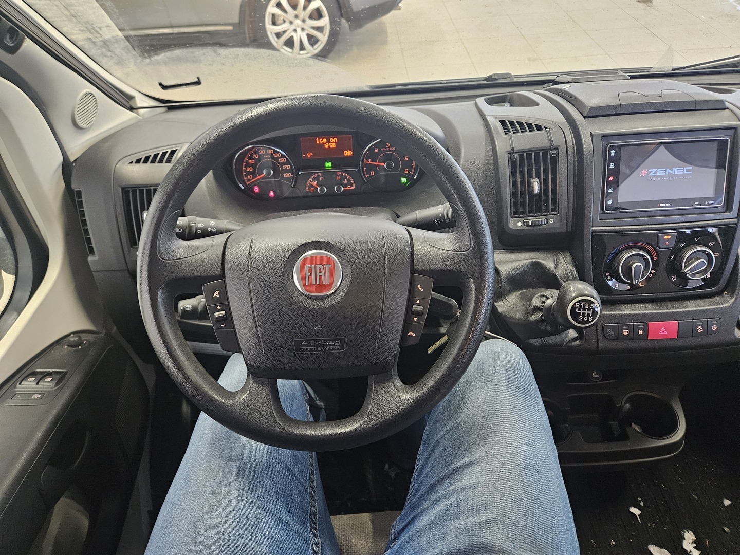 WEINSBERG CaraBus 2018