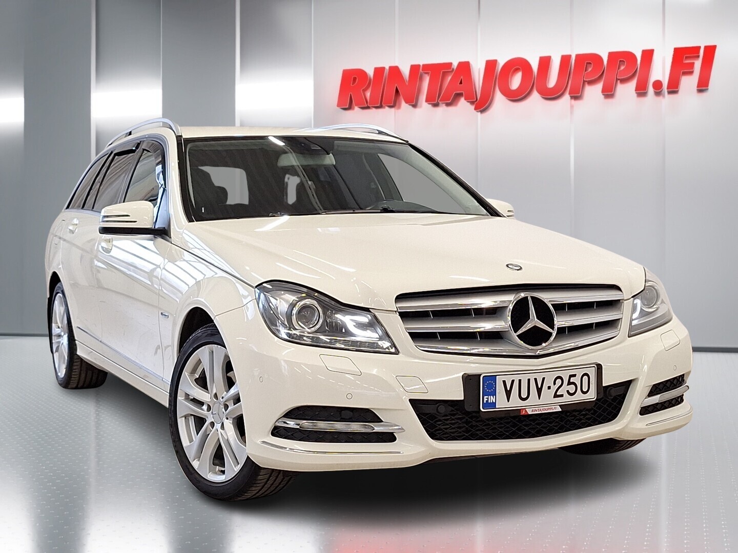 MERCEDES-BENZ C 2012