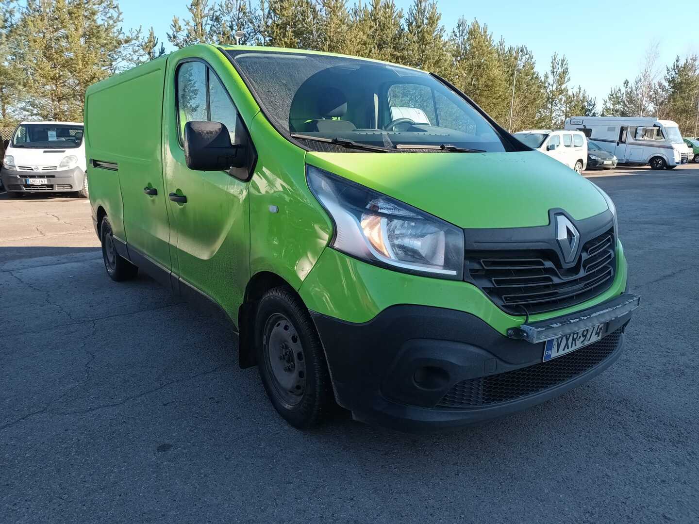 RENAULT Trafic 2015