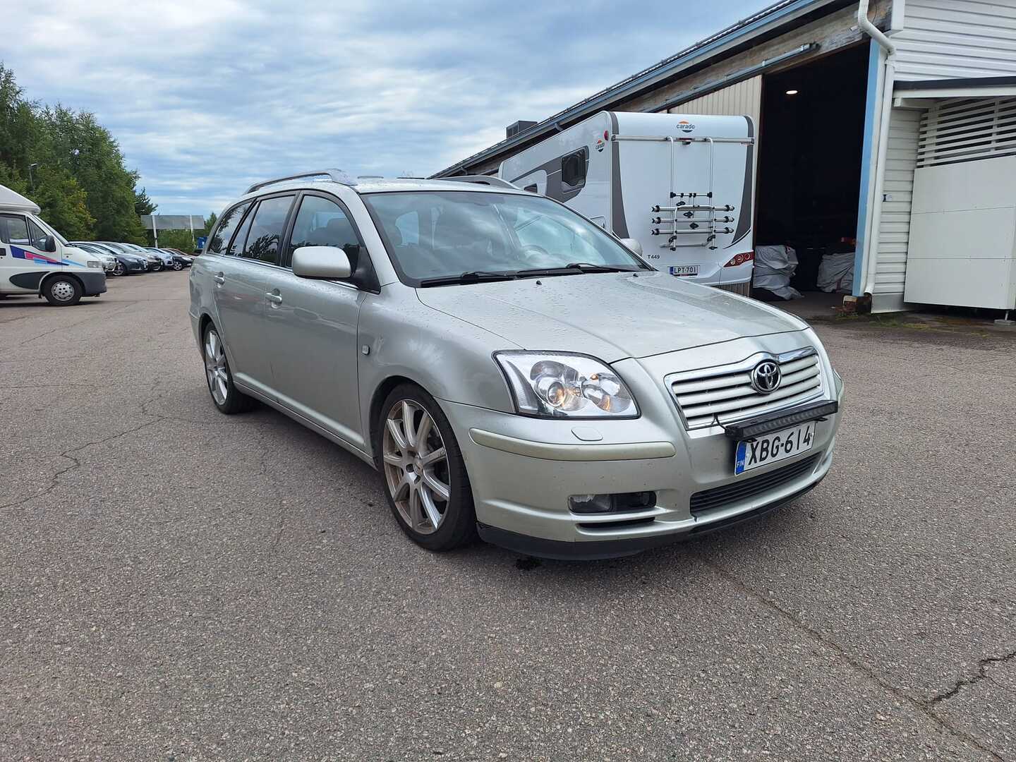 TOYOTA Avensis 2003