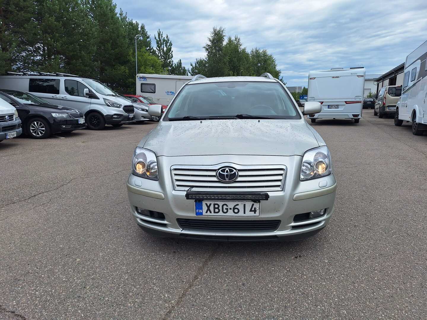 TOYOTA Avensis 2003