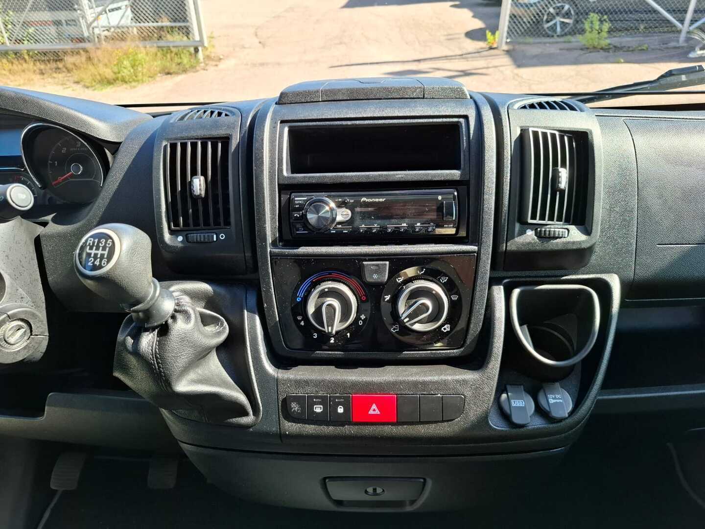 ADRIA TWIN 600 SP PLATINUM 2017