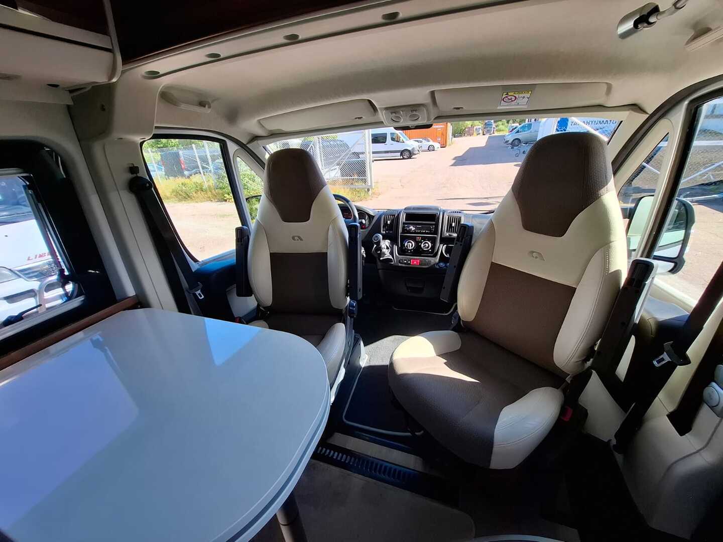 ADRIA TWIN 600 SP PLATINUM 2017