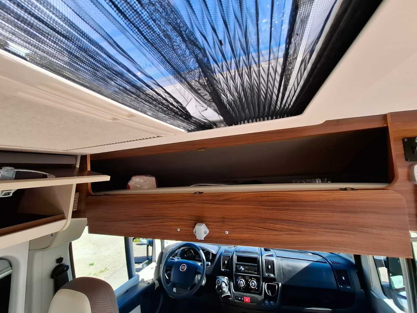 ADRIA TWIN 600 SP PLATINUM 2017