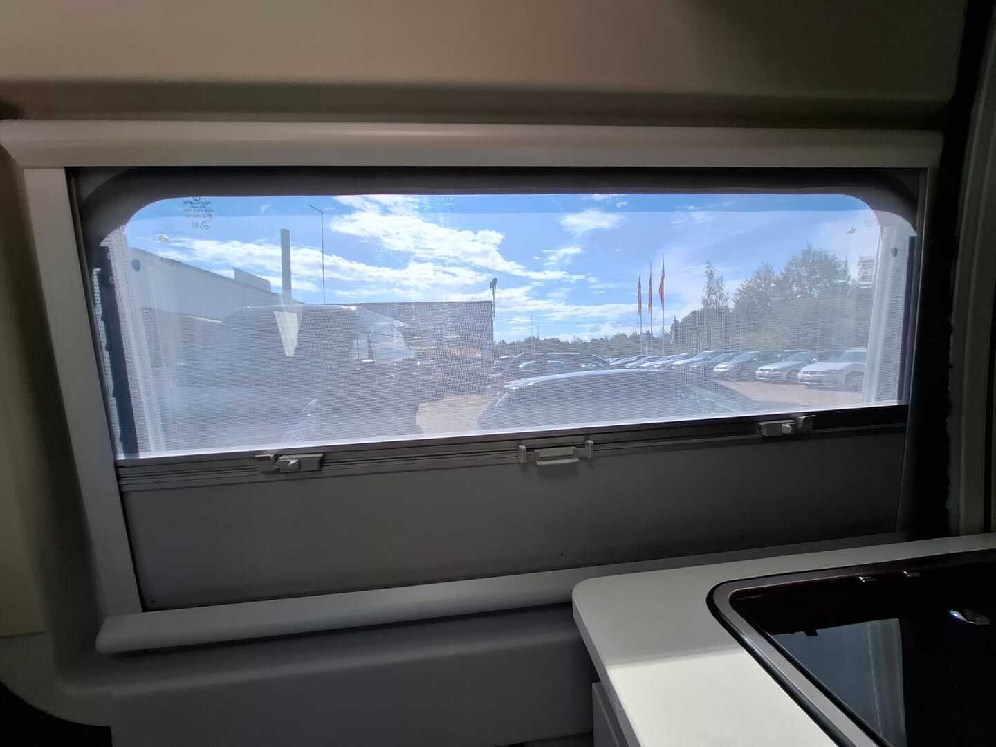 ADRIA TWIN 600 SP PLATINUM 2017