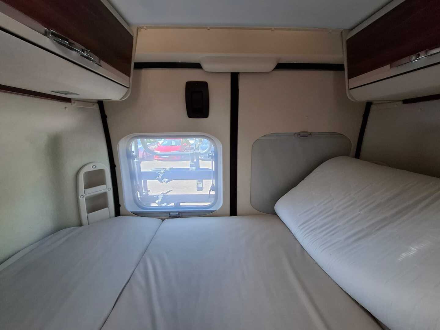 ADRIA TWIN 600 SP PLATINUM 2017