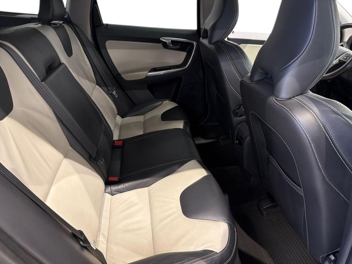 VOLVO XC60 2014