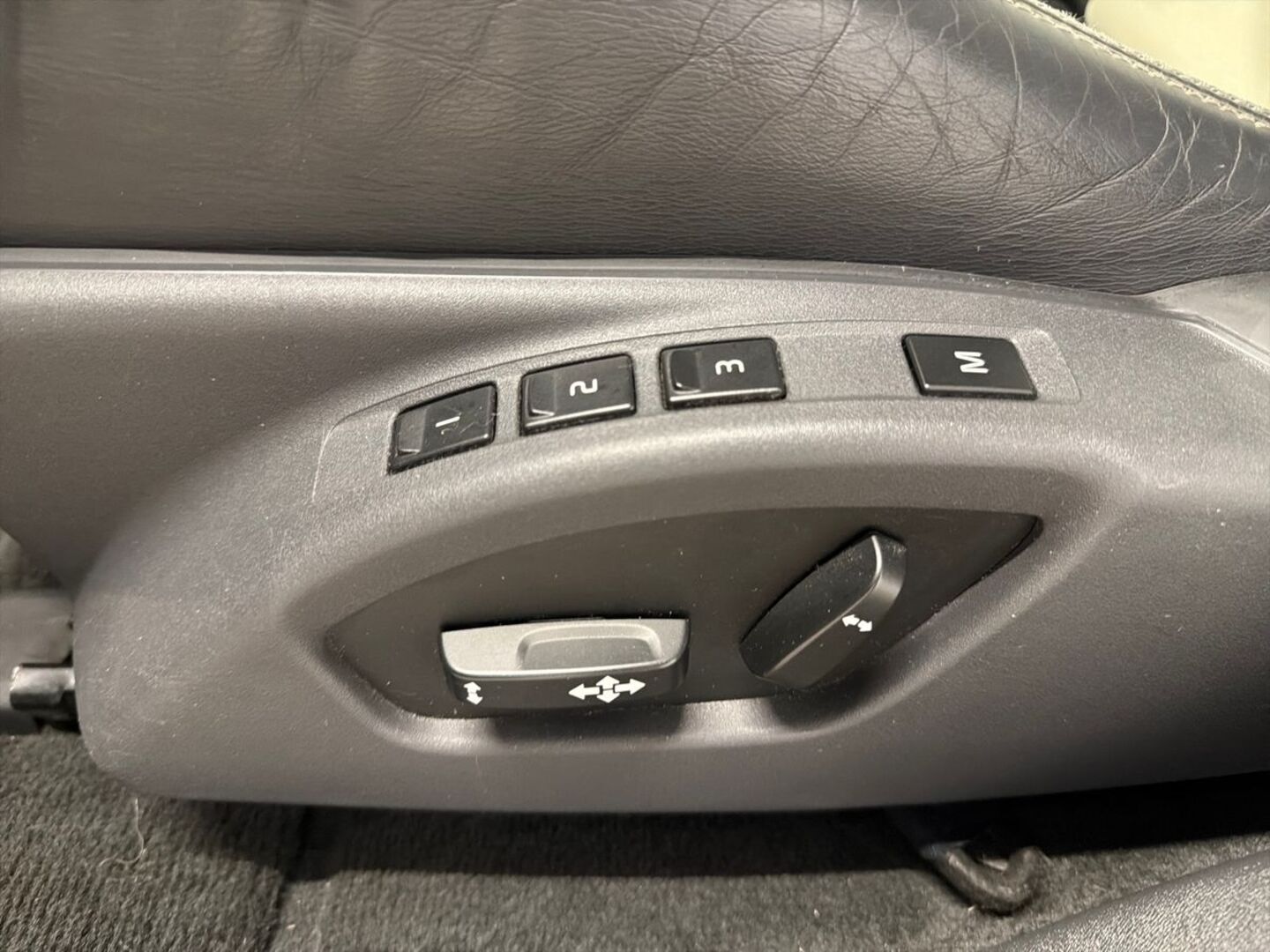VOLVO XC60 2014